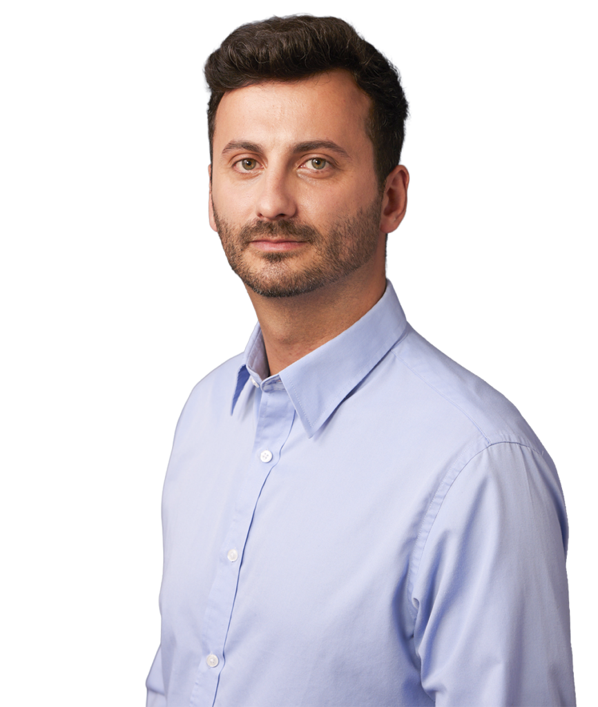 Daniel Dolzanskij - Associate